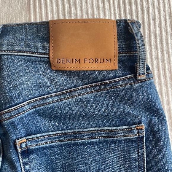 Aritzia Denim Forum Lola High Rise Skinny Jeans Size 25 - Picture 3 of 9